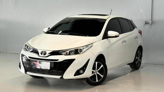TOYOTA YARIS 1.5 16V FLEX XLS MULTIDRIVE TOYOTA YARIS 1.5 16V FLEX XLS MULTIDRIVE